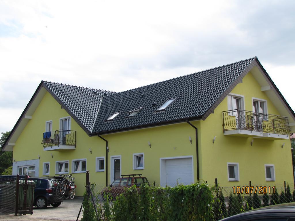 Villa Rekin Grzybowo  Ngoại thất bức ảnh